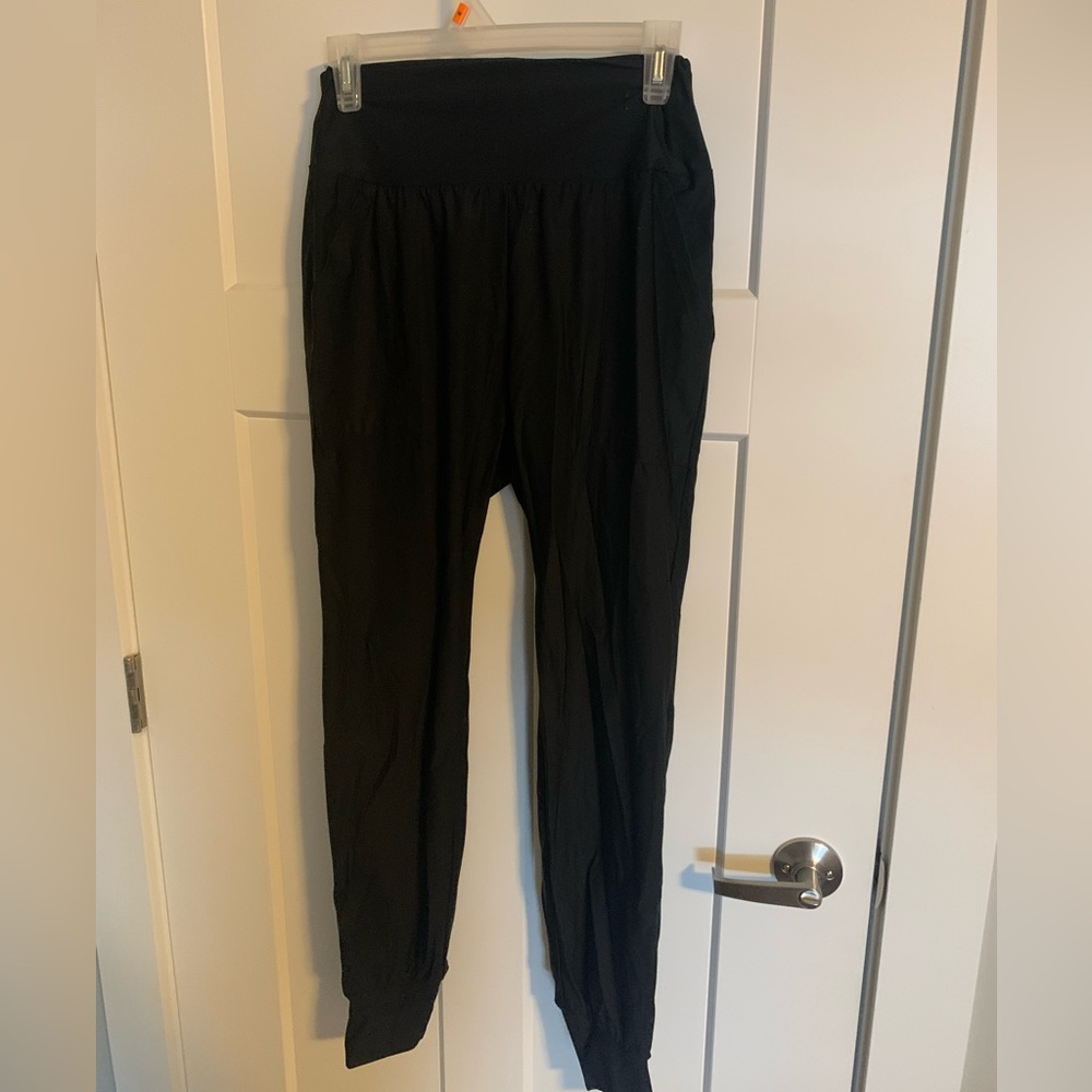 Workout joggers with pockets, black size M